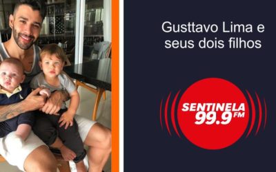 Gusttavo Lima e seus dois filhos no Instagram